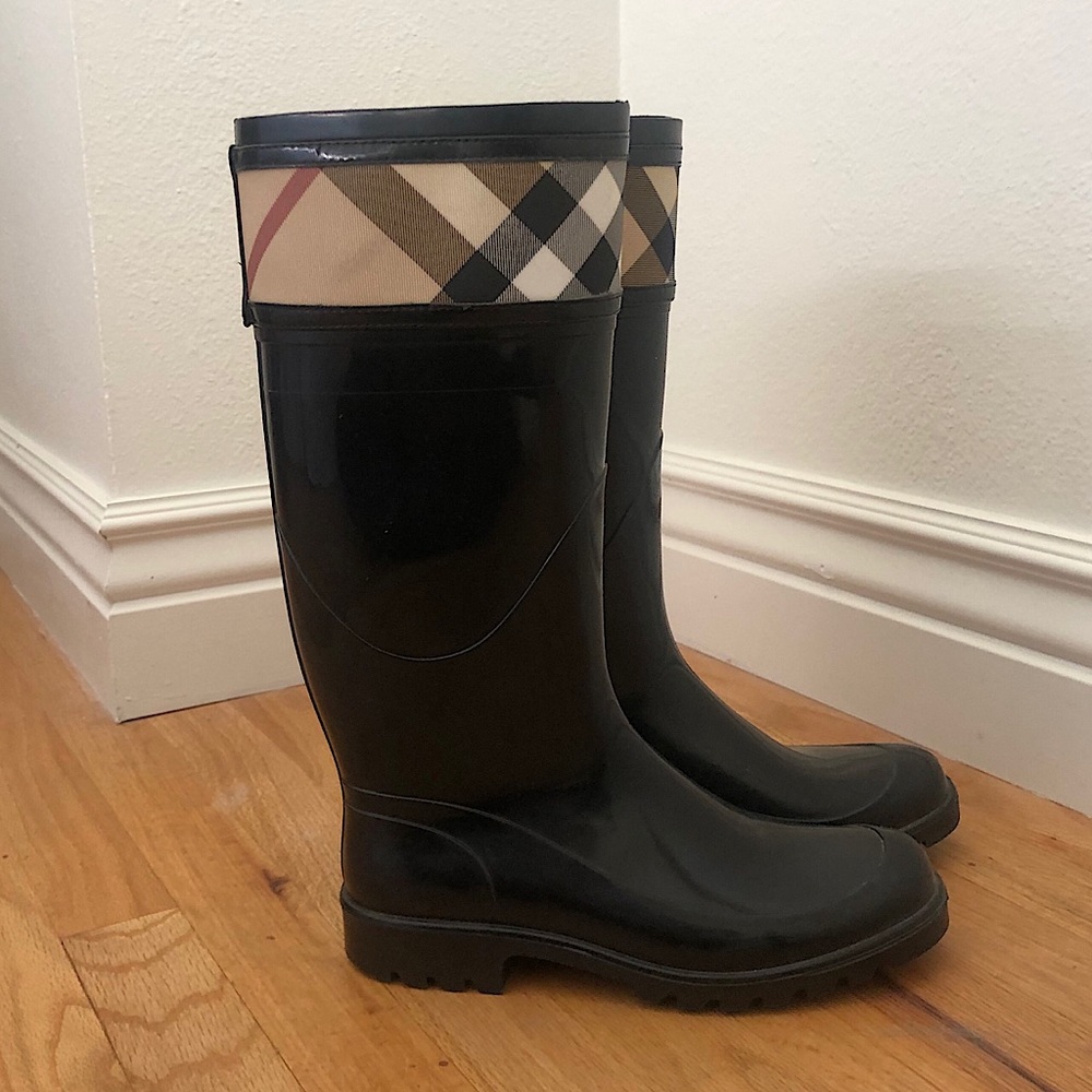 BURBERRY Rain Boots